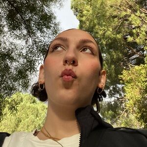 Meet your Posher, Tatyana